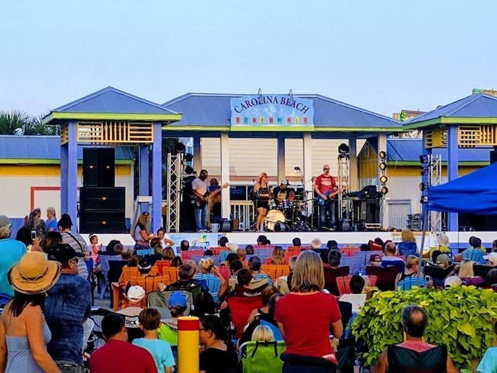 Beach Harbour 17 At The Cb Boardwalk Walk To Everything! カロライナビーチ エクステリア 写真